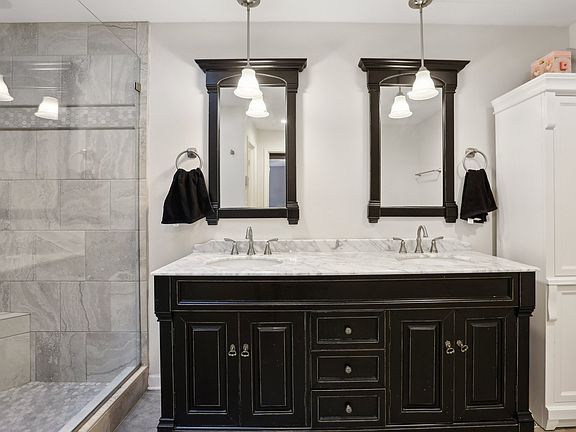 5th image of 5720 Saint Charles Ct