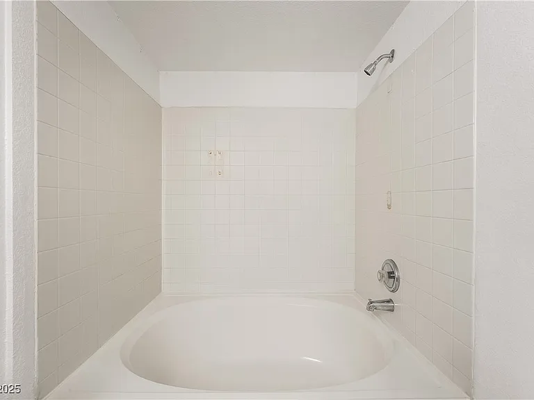 5055 W Hacienda Ave #2127 — Photo 25