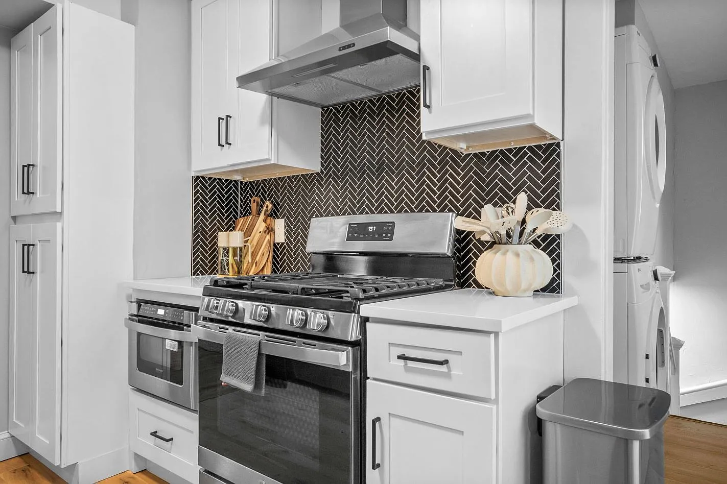 7 Dickson Street Unit 2 - G — Photo 2