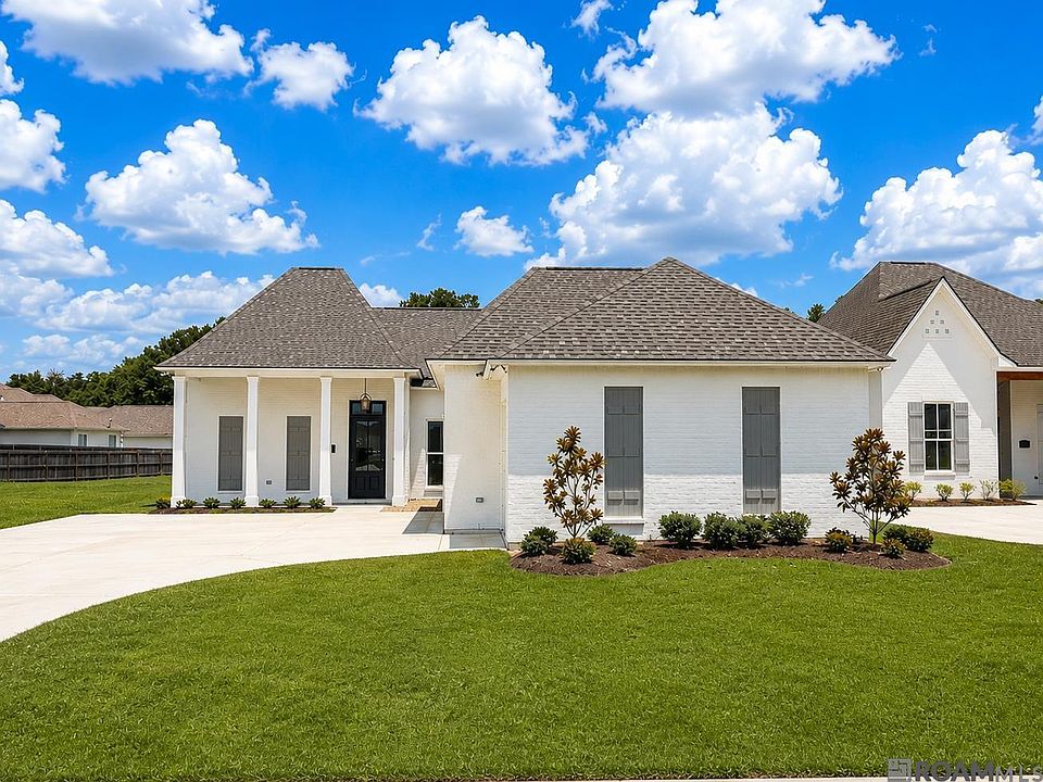 1st image of 38158 Sweet Briar Dr