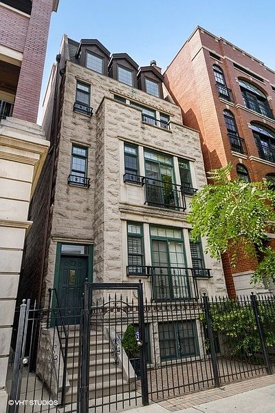 1st image of 3340 N Southport Ave APT 1