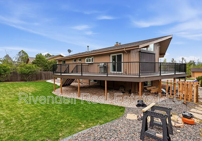 530 Allegheny Dr — Photo 17