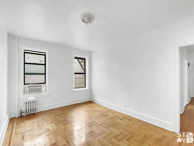 710 Avenue S #B6 — Photo 5