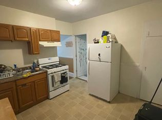 2 Cypress St APT 2, Somerville, MA 02143