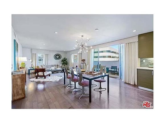 3rd image of 1807 S Beverly Glen Blvd #401