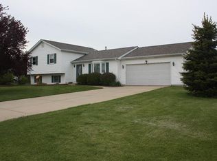 371 Nathan Ter, Valparaiso, IN 46383