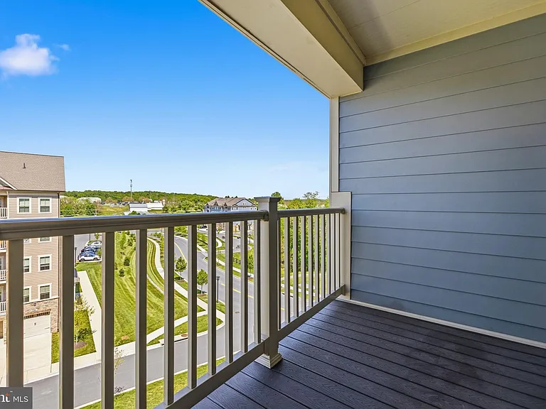 3411 Angelica Way #401 — Photo 33