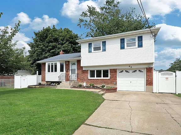 2nd image of 43 Bluebell Ln