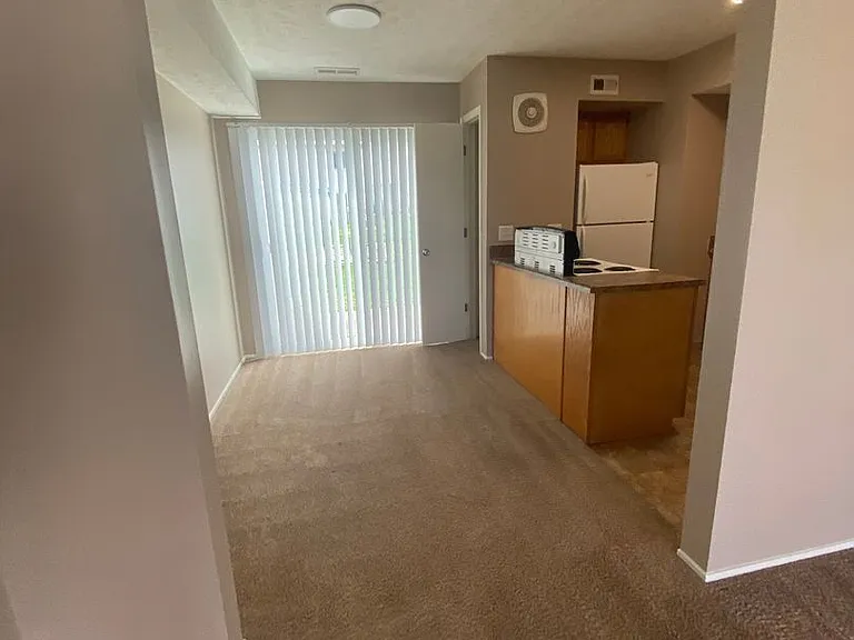 Southdale Square Apartments — Photo 149