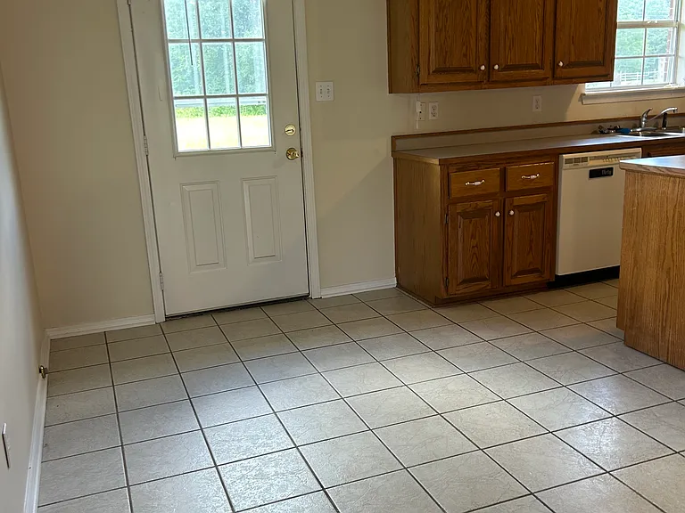 1321 Allynne Ct #A — Photo 10