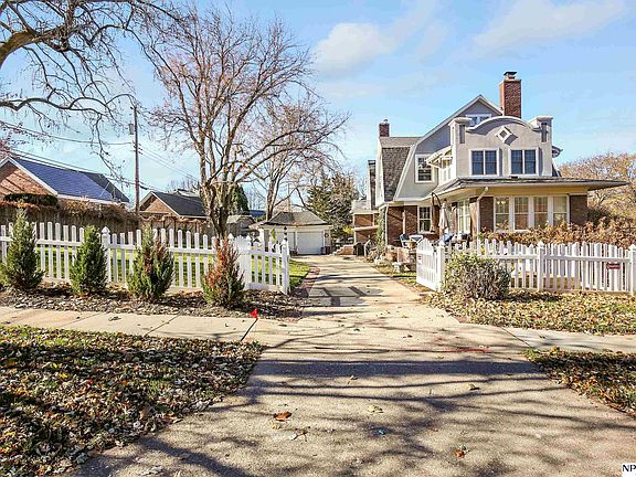 2nd image of 5201 California St