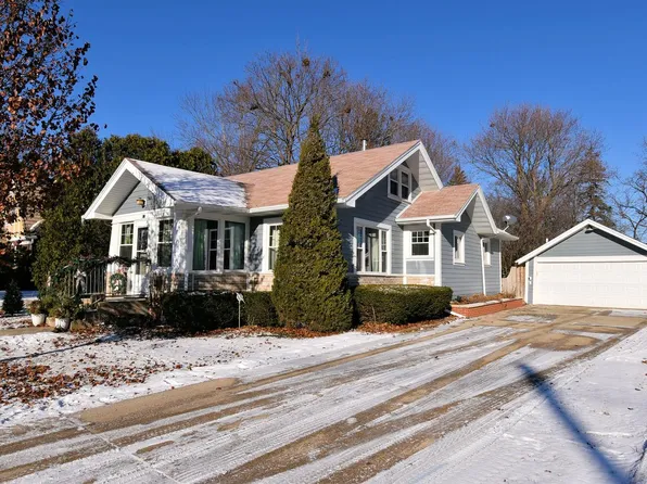 508 West Walworth STREET, Elkhorn, WI 53121