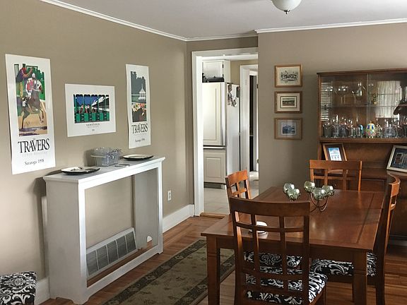 3rd image of 158 Lincoln Ave