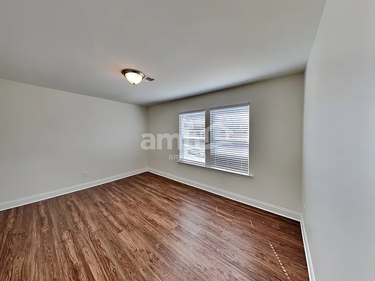 578 Slew Dr — Photo 18