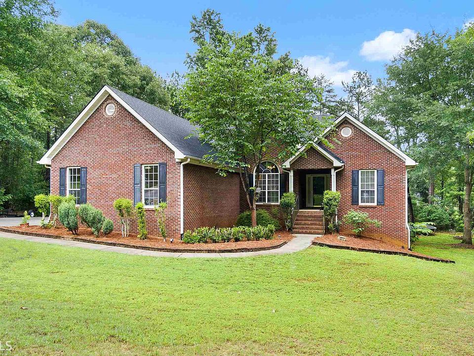 1st image of 1211 Maplewood Cir