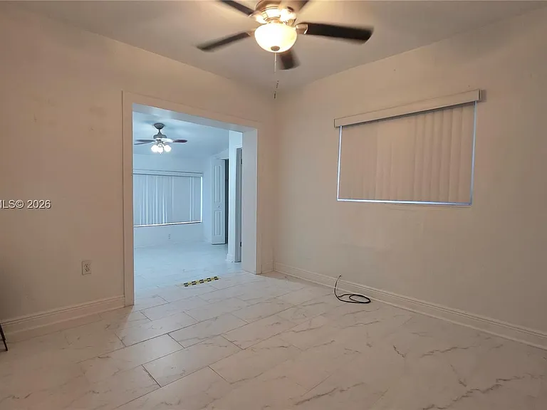 3325 S Lake Dr — Photo 12