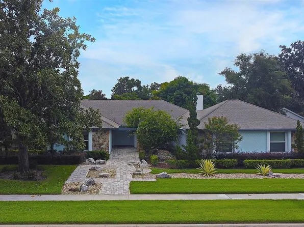 380 White Oak Cir, Maitland, FL 32751