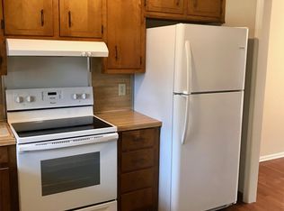 201 E Edgefield Dr, Summerville, SC 29483