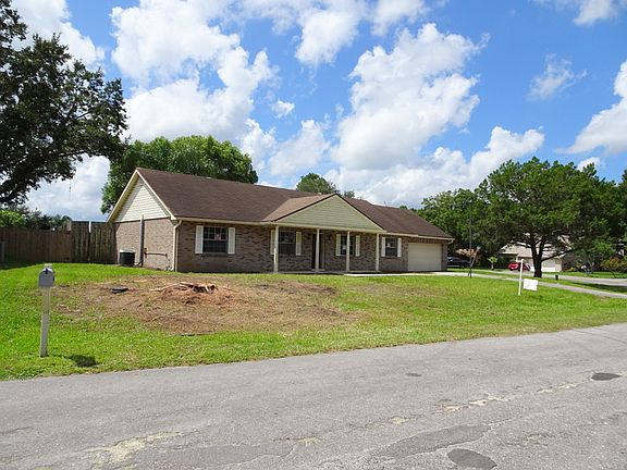 2nd image of 2624 Shorewood Ln