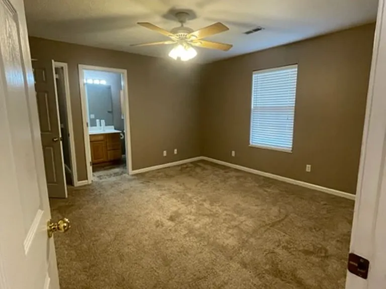 11029 Eagle Creek Ln — Photo 8