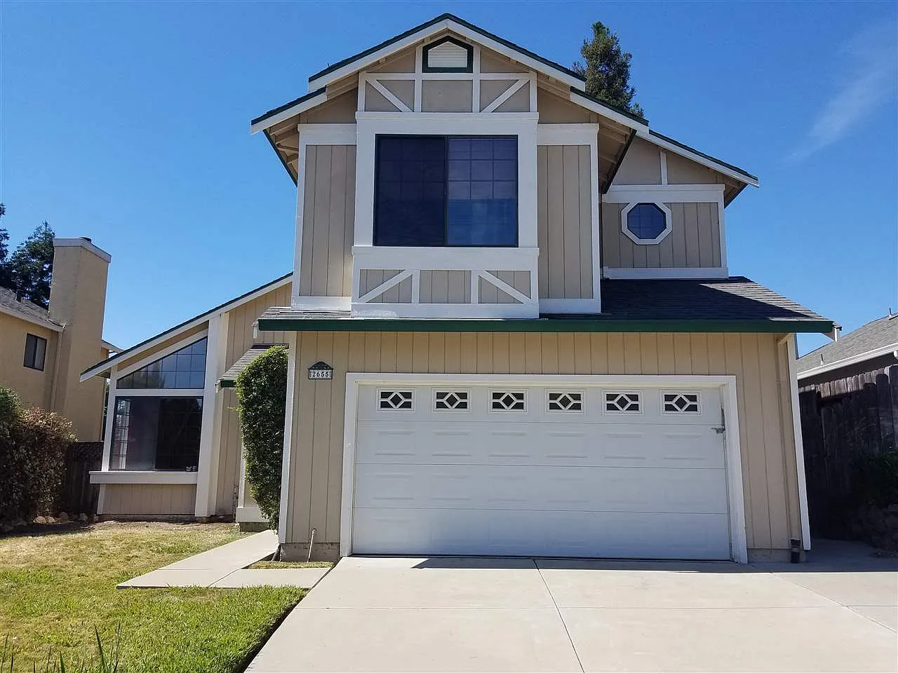 2655 Trafalgar Cir photo 1