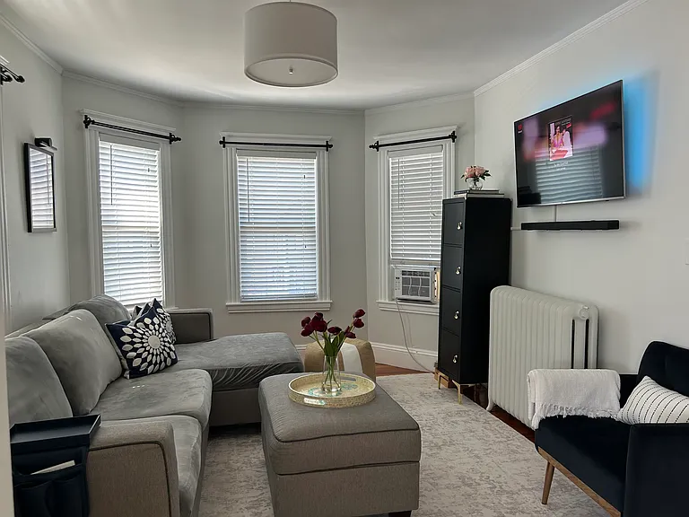 54 Jewett St #3 — Photo 5