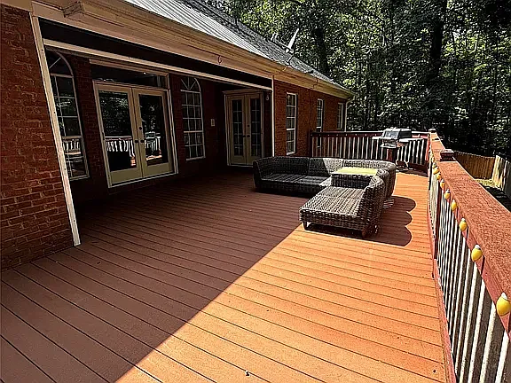 5 bed, 4302 sqft, $3,000 — Photo 3