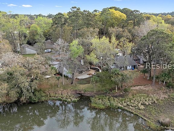 4th image of 11 Stable Gate Rd