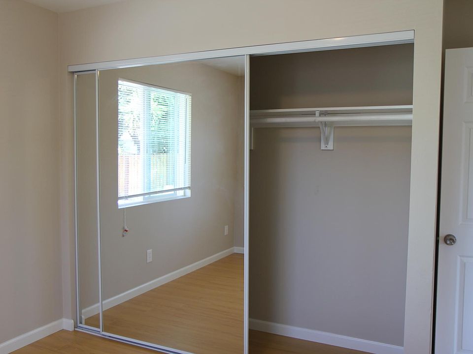 1st image of 229 N Avenue 52 #0