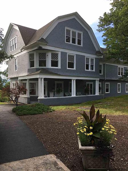 4th image of 14 JUNIPER HILL Road