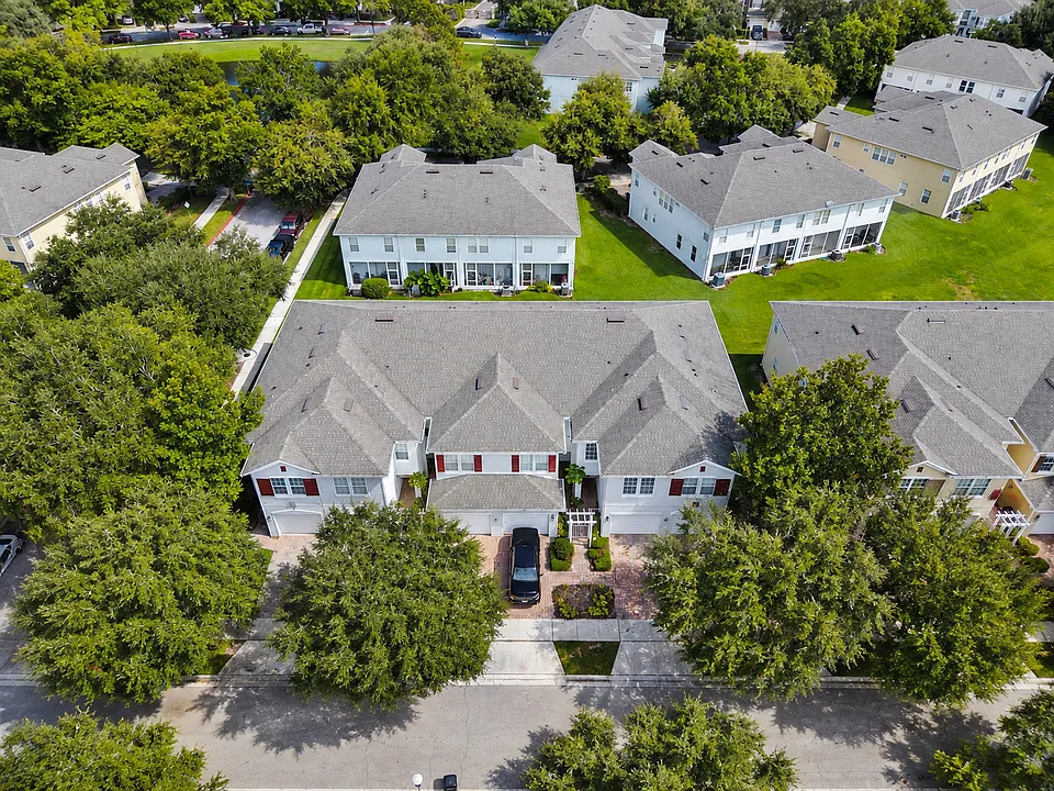 3227 Villa Strada Way