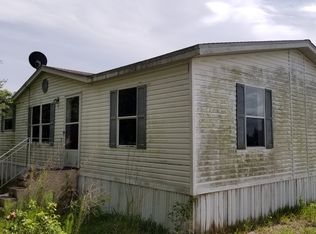 1 Ridge Rd, Frostproof, FL 33843