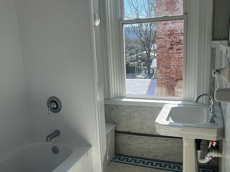 2414 Ashland Ave #2 — Photo 5
