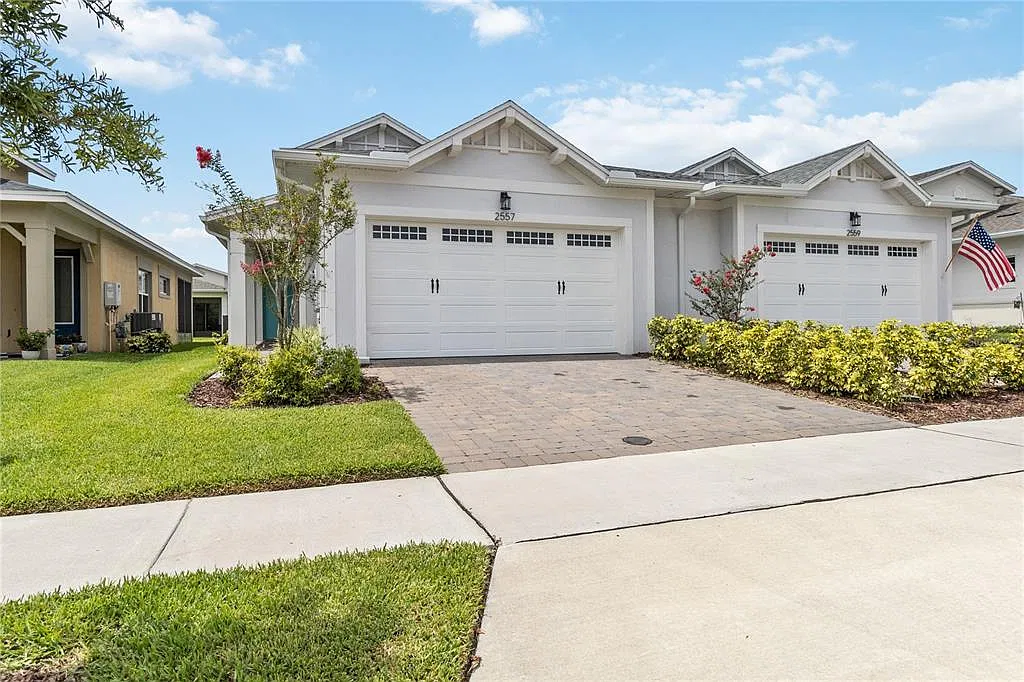 2 bed, 2.0 bath, 1464 sqft, $2,250 — Photo 3