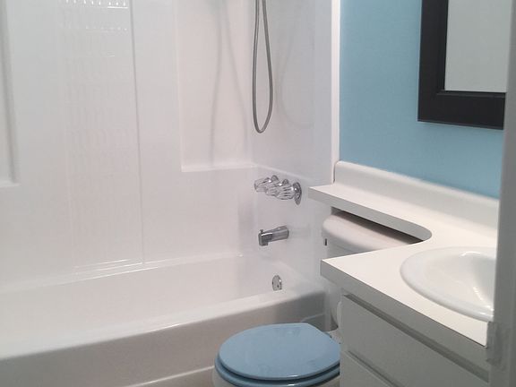 3rd image of 4600 Lamont St #311