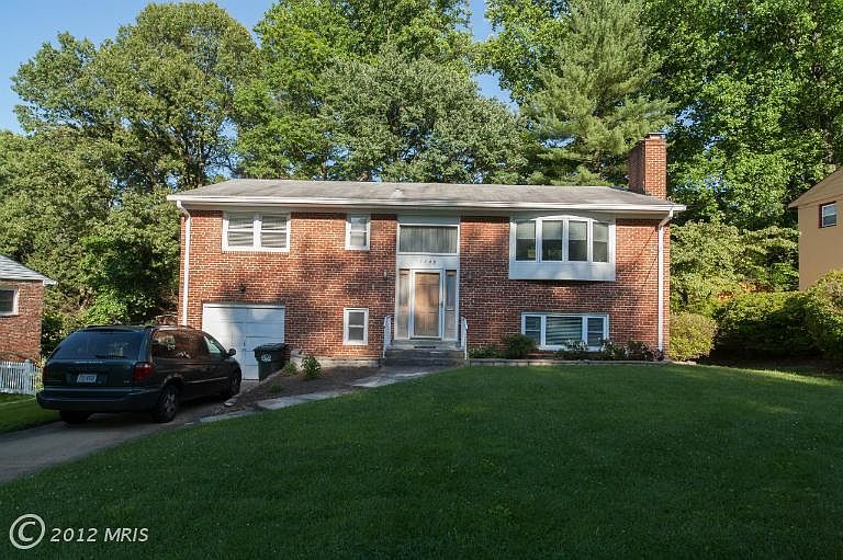 1st image of 1709 Strine Dr