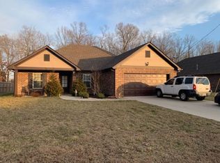 303 Preserve Cir, Manchester, TN 37355