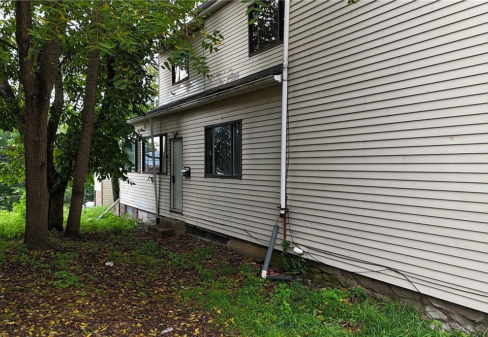 2nd image of 2925 Shadeland Ave