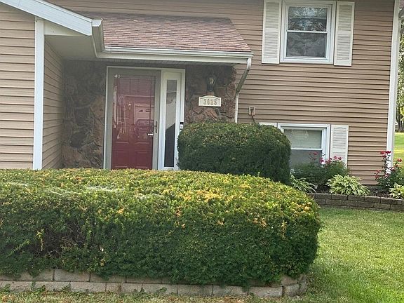2nd image of 3025 Sunrise Dr