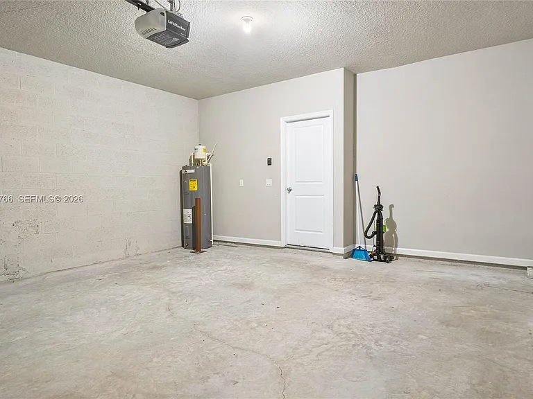 1649 Lindley St #1649 — Photo 19