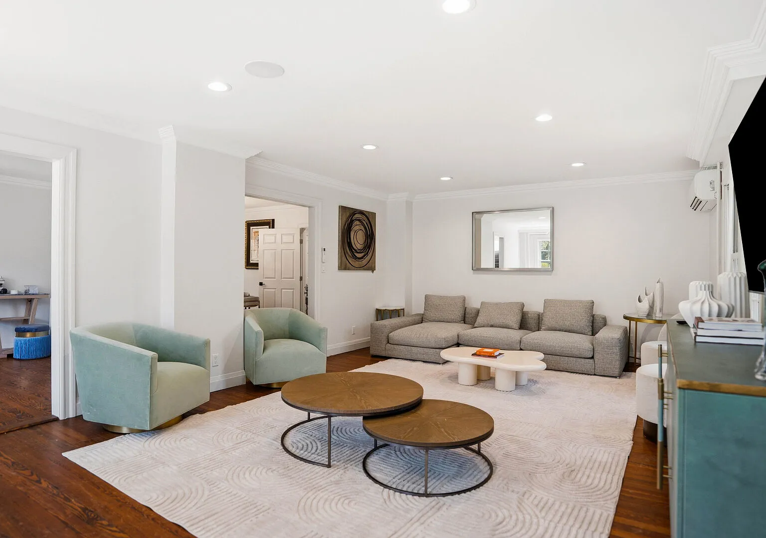 Southampton estate with private pool — Photo 4