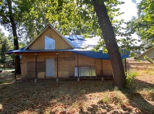 6732 Riverside Dr, Redding, CA 96001