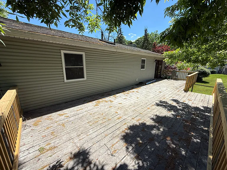 1606 Sunnyacres Rd — Photo 32