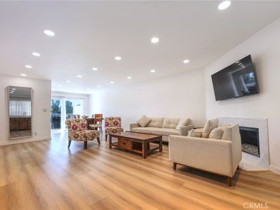 9325 Sunland Park Dr APT 23, Sun Valley, CA, 91352