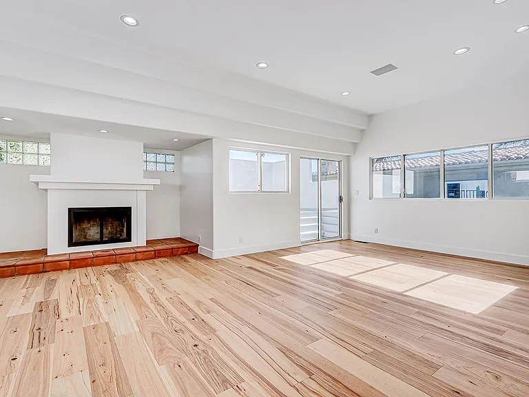 204 N Poinsettia Ave — Photo 13