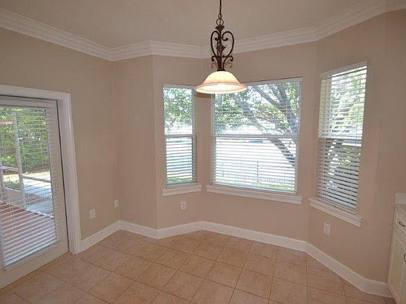 5th image of 955 Yacht Harbor Ct