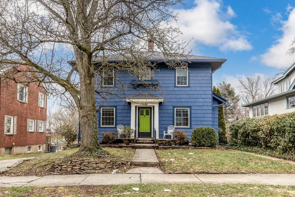 Real estate listing image