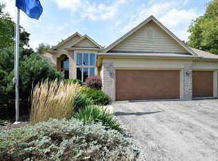 5018 Bayfield Dr, Waterford, WI 53185