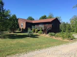 6626 Black River Rd, Croswell, MI 48422
