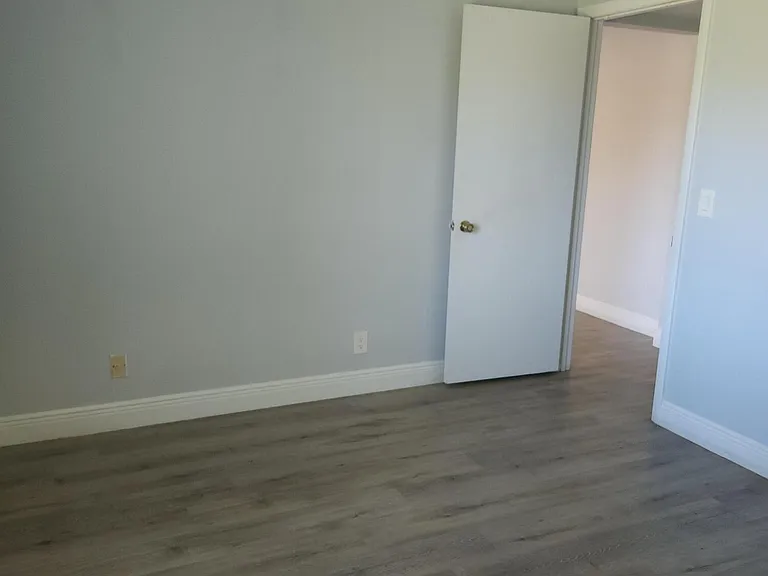 502 Shady Pine Way #D2 — Photo 13